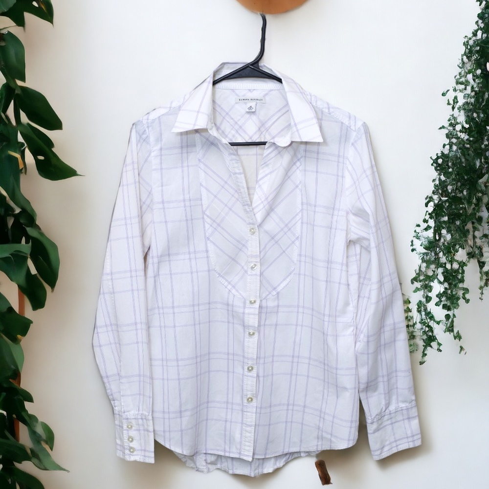 Banana Republic Plaid Button down Shirt - M